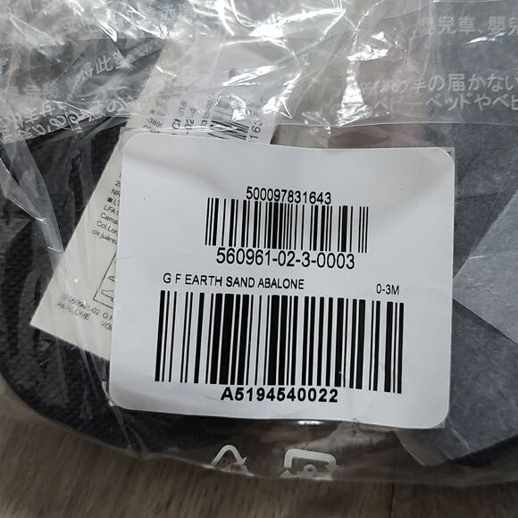 Old Navy New With Tag Size 0-3 Months Faux-Leather Double-Buckle Sandals - Picture 7 of 7